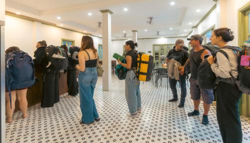 白象旅舍 (White Elephant Hostel) in 琅勃拉邦