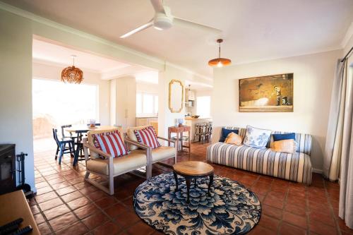 Kerala Cottage - farm charm inspired self-catering in Brīdrivera