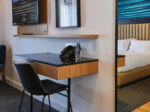 Century City Hotel Bridgewater - image 12