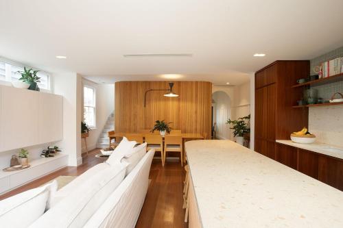 Balmain Enclave in Balmain