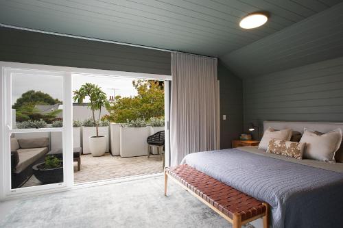 Balmain Enclave in Balmain