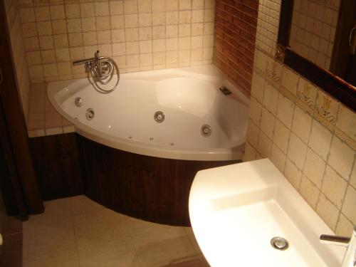 Hostal Casa Laure y Mª Jose in Arens De Lledo