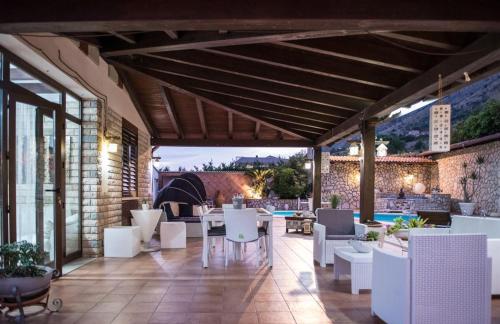 Villa Aversa - image 3