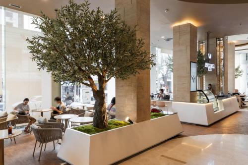 Golden Crown Grand Hotel in Hat Yai