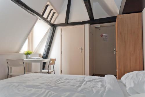 City Hostel Vlissingen - image 6