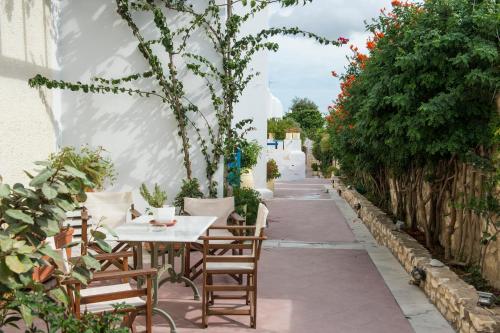 Hotel Aegeon – Parikia, UT