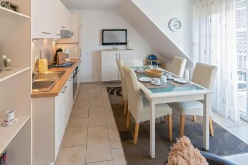 Domizil Schuppen 8 - Fewo 6 in Norddeich, Deutschland
