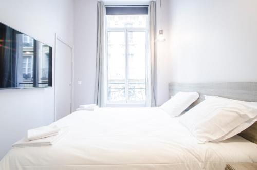 Dreamyflat - Apartment Opera 1 - image 14