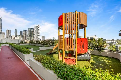 Kid’s club, Entire Luxury Apartment City Views in South Melbourne