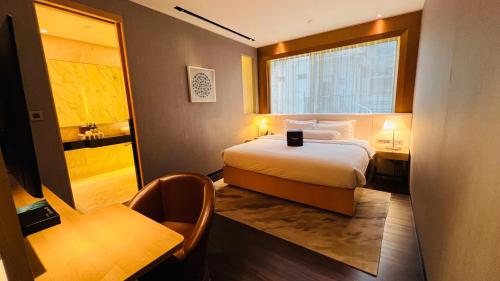 room detail thumbnail 0