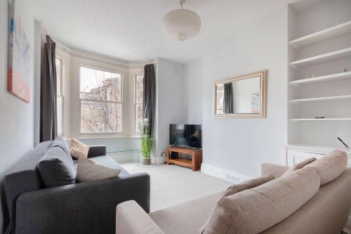 1 bed Clapham Junction apartment, Londýn (fotografie 3)
