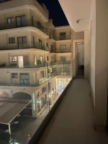 2 Bedroom Apartment Near Finikoudes Beach - Larnaca