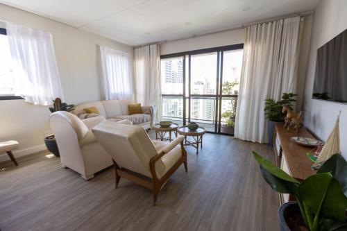 Shared lounge/TV area, Cobertura Duplex com piscina a 200m da Praia near Steam train pavillion