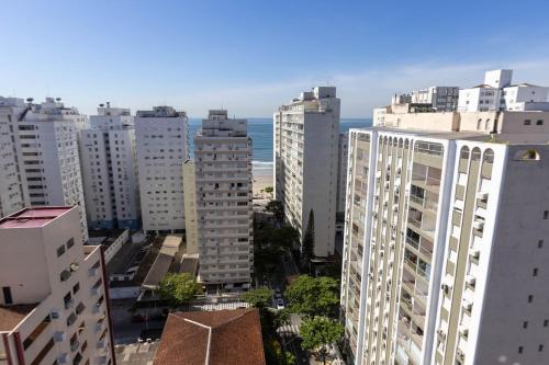 View, Cobertura Duplex com piscina a 200m da Praia near Steam train pavillion