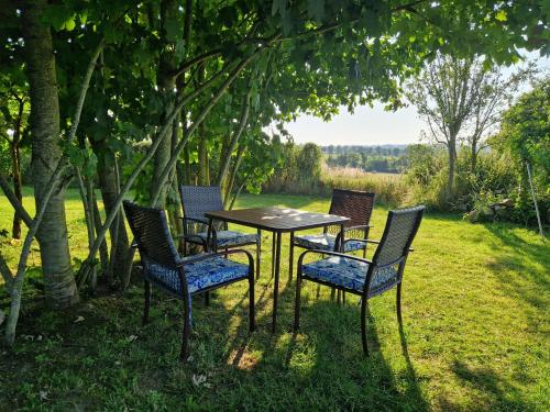 Caravan La Maison Des Trois Grands in Šambon Sur Vojēza