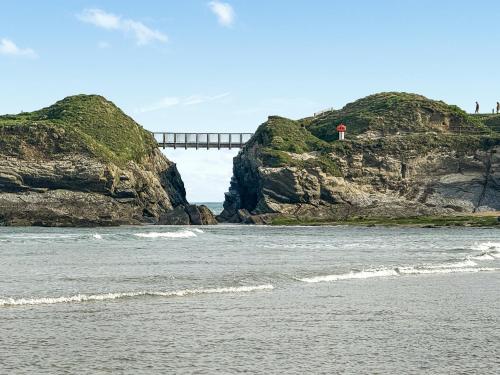 Facilities, Liwus in Porth