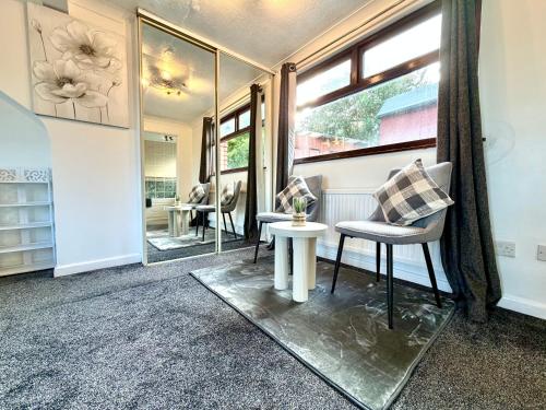 Facilities, Indoor Heated Pool - Large Family Home - Sleeps 12 - Near Bournemouth Beach in Redhill