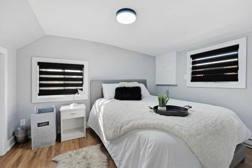 Modern 1 Bdrm with Laundry, BBQ, Deck in 韋蘭
