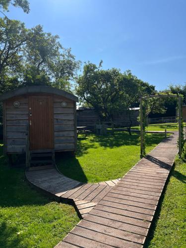 Orchard Hideaways Room Type - Bramley Seedling Camping Pod