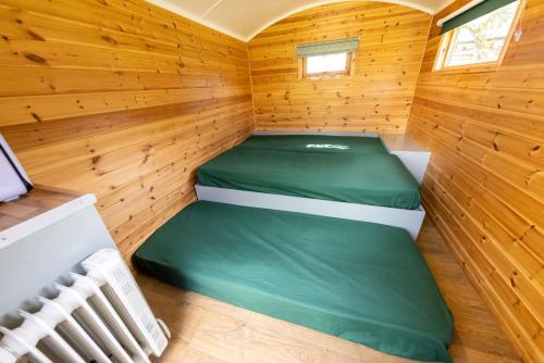 Orchard Hideaways Room Type - Worcester Pearmain Camping Pod
