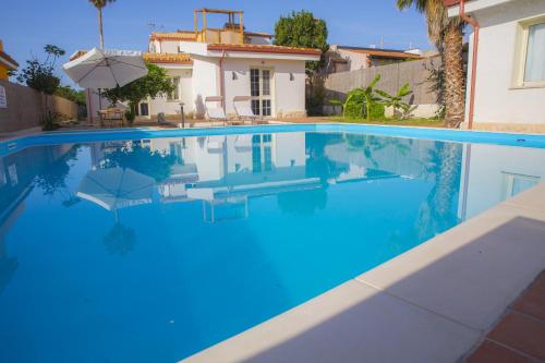  Casa dei Carrubi, Pension in Portopalo di Capo Passero