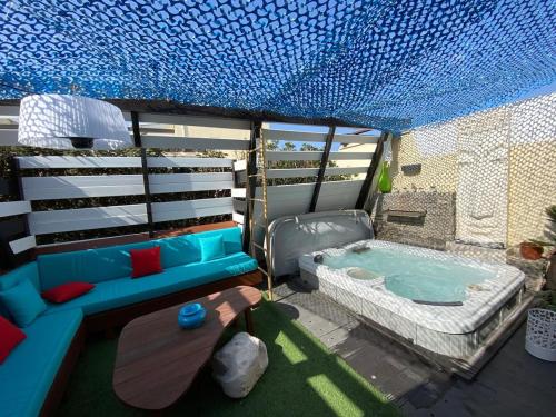 Villa Pop, 25, Port Nature, Village Naturiste
