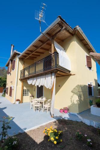 Rodi House – khách sạn tại Ligia
