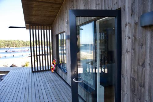 KSSS Vandrarhem Telegrafholmen near Wikstroms Fisk