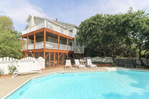 Sandy Drawers - Duck, Tuckahoe, 250 Yards to Beach, Pool, Hot Tub, Community Pool, Tennis – khách sạn tại Duck