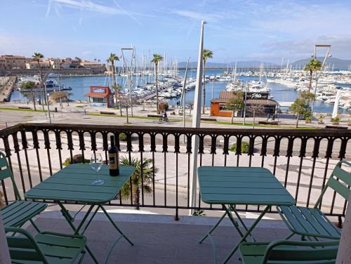 Mediu înconjurător, L'Aragosta Guesthouse in Alghero