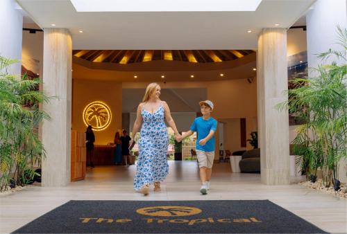 Lobby, Lifestyle Tropical Beach Resort & Spa All Inclusive in Puerto Plata
