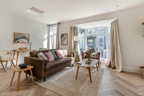 2 Bed in Mumbles oc-c28838, The Mumbles