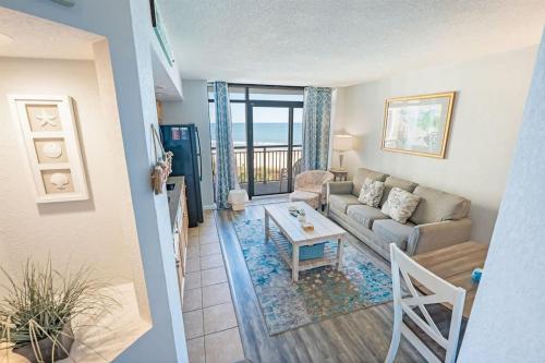 1 BR at Beach Cove Resort,Pools, Direct Oceanfront – khách sạn tại Bãi biển North Myrtle
