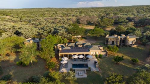 5 bedrooms, 5 beds