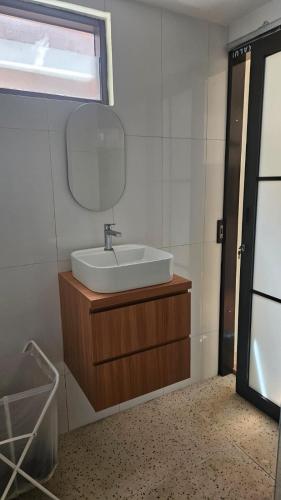 Fürdőszoba, Abagta Kosan in Karang Tengah