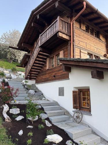 Chalet Flond in Obersaxen Mundaun, Schweiz