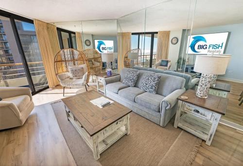 3BR Pools, Direct Ocean Front, Ocean Creek, Views! in North Myrtle Beach