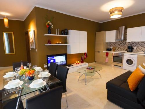 Belle Apartments 2
