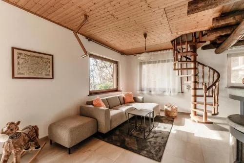 Casa RuKi by Quokka 360 - Green Views in the Valleys of Lugano in Bigorio, Schweiz