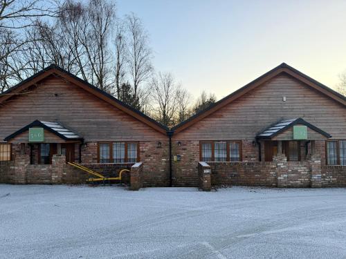 外部景觀, Charnock Farm in 萊蘭中部