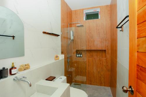 Neverland Room Type - One-Bedroom House