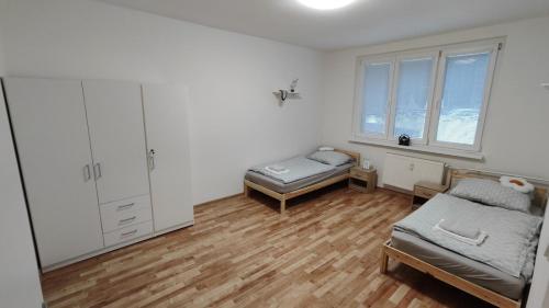 Apartmán pro 4 osoby, Bukovany B1 (Apartman pro 4 osoby, Bukovany B1) in Svatava