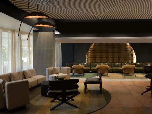 Restaurace, Mövenpick Kigali in Kigali