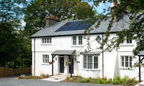 Hill Of Oaks in Bowness-on-Windermere South