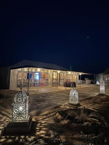 sahara oasis camp in Merzouga