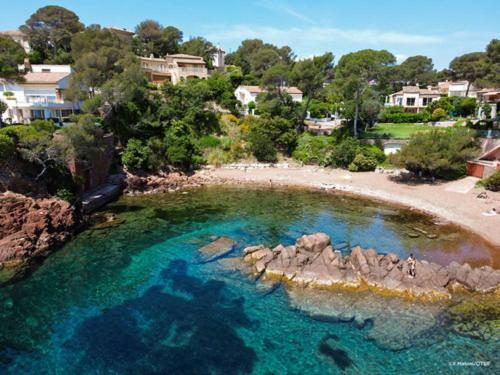 Surrounding environment, SR300-012 Appt 2 pieces mezzanine 4 personnes ST RAPHAEL in Boulouris