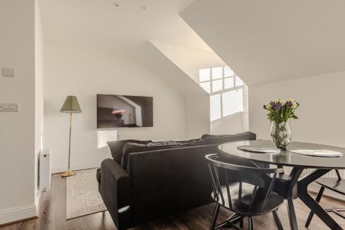Barnet House Serviced Apartments in دانفرملاين