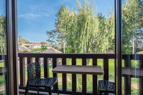 Зручності, Hotel Village Motel in Tournus