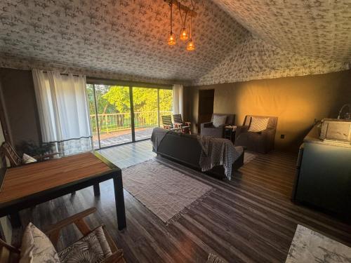 Jacil Riverside Accommodation in Magaliesburg
