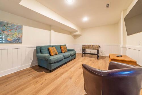 Dolphin's Song - image 2